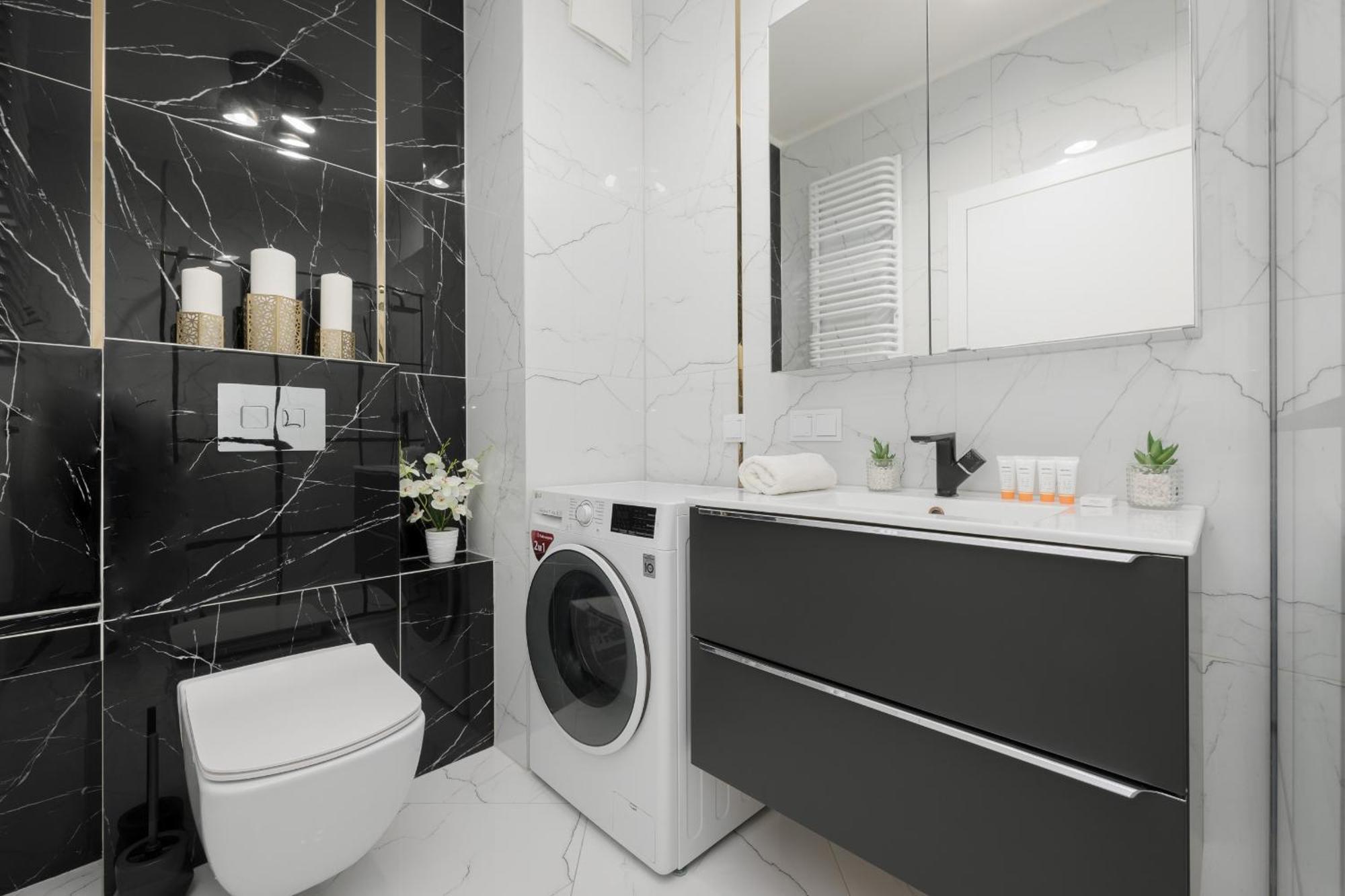 Apartment With Balcony & Parking In Warsaw By Noclegi Renters Extérieur photo